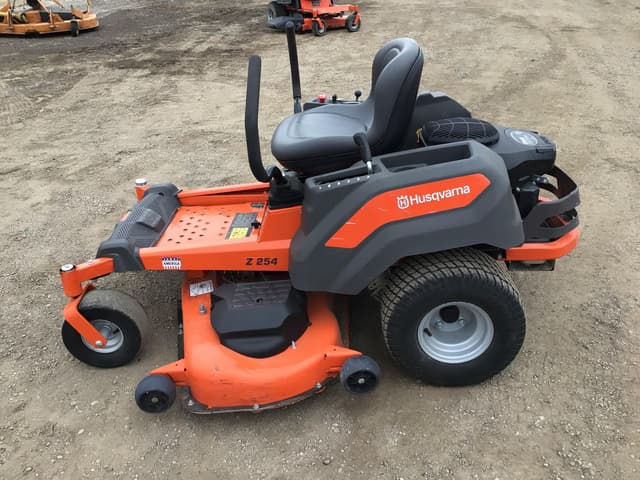 Image of Husqvarna Z254 equipment image 3