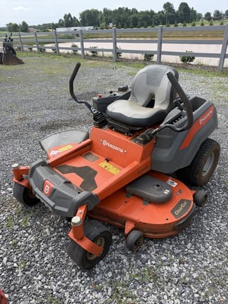 2020 Husqvarna Z254 Equipment Image0