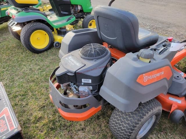 Image of Husqvarna Z254 equipment image 4