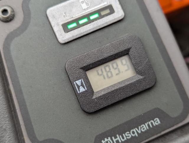 Image of Husqvarna Z460XS equipment image 4