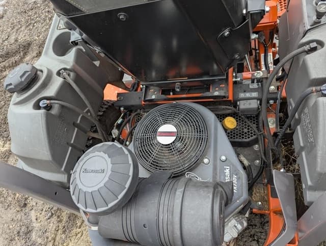 Image of Husqvarna Z460XS equipment image 2