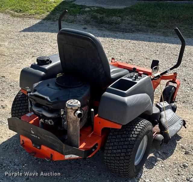 Image of Husqvarna ZTR equipment image 4