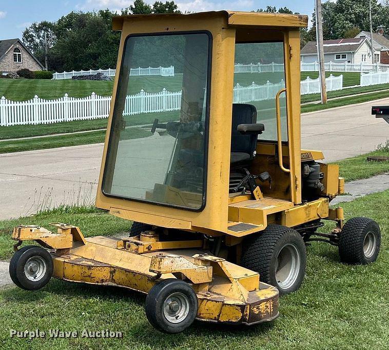 Image of Hustler 3400 Primary image