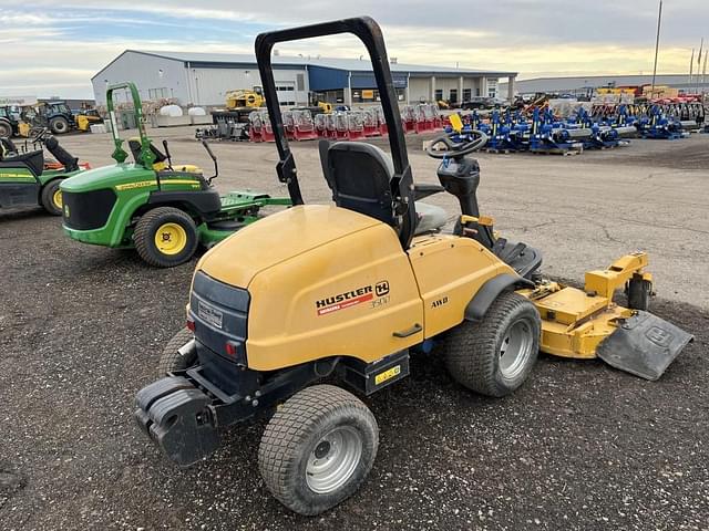 Image of Hustler 3500 equipment image 2