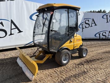 Main image Hustler 3700