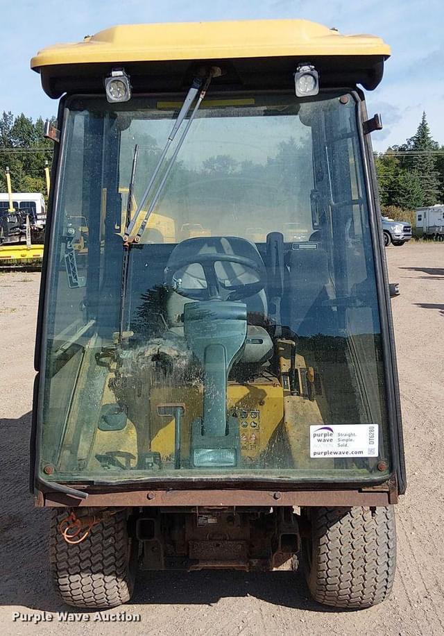 Image of Hustler 3700 equipment image 1