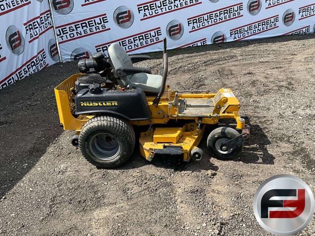 Image of Hustler FasTrak Super Duty equipment image 3