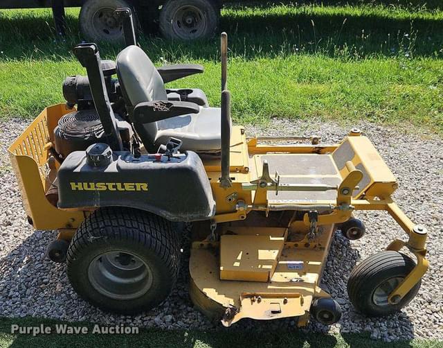 Image of Hustler FasTrak SD equipment image 3