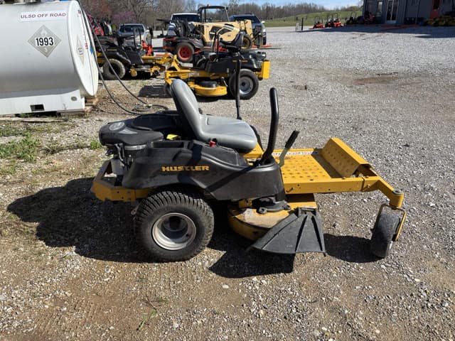 Image of Hustler Raptor equipment image 1