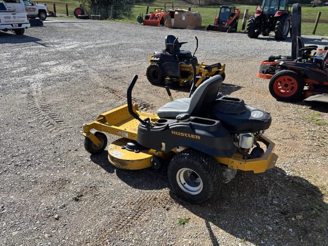 Image of Hustler Raptor equipment image 3