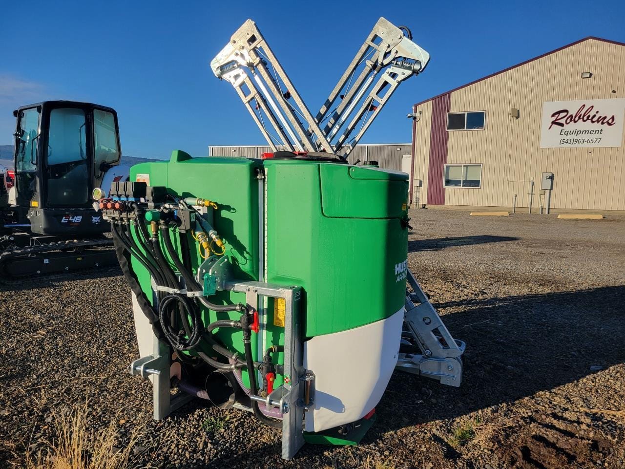 Hustler Applic8r LX1150 Equipment Image0