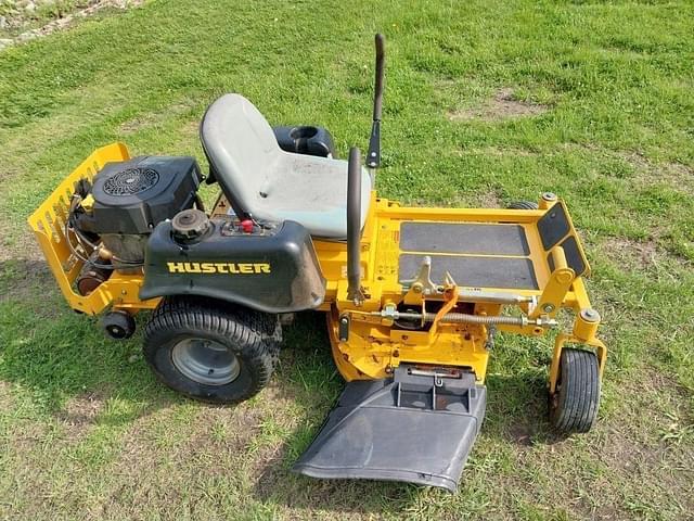 Image of Hustler FasTrak equipment image 2