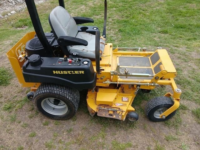 Image of Hustler FasTrak equipment image 2