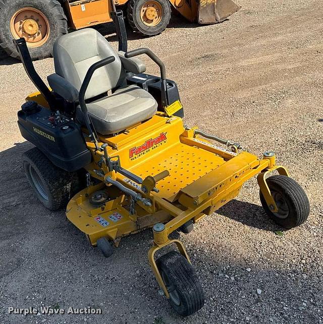 Image of Hustler FasTrak Super Duty equipment image 2