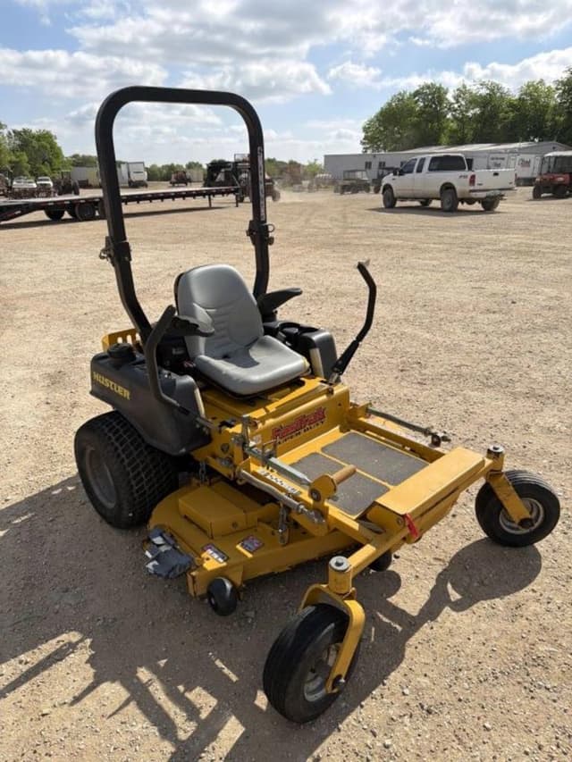 Image of Hustler FasTrak Super Duty equipment image 3
