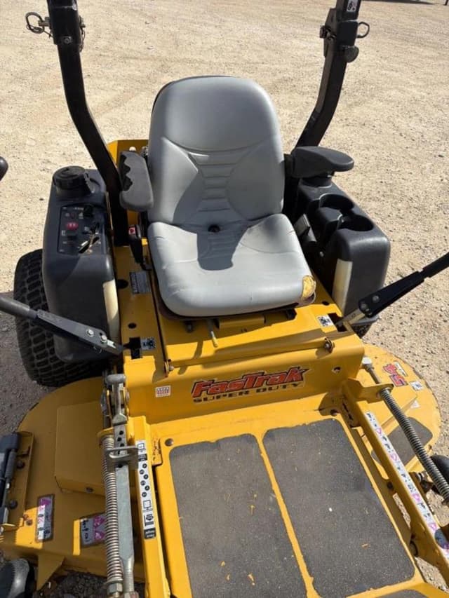 Image of Hustler FasTrak Super Duty equipment image 4