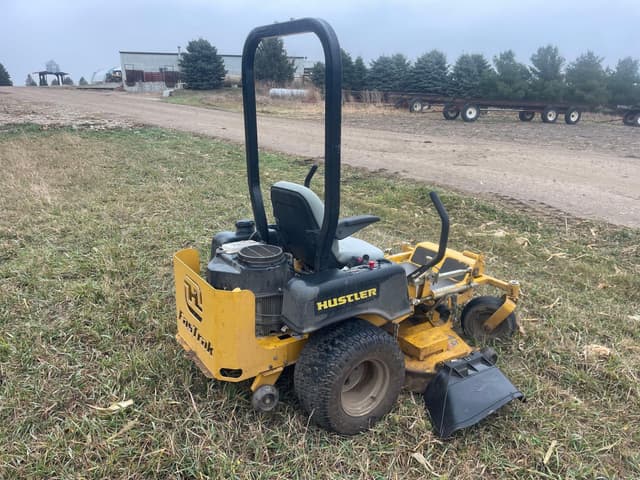 Image of Hustler FasTrak equipment image 2