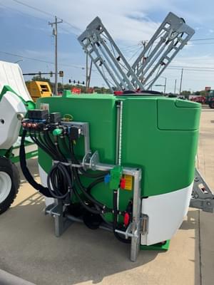 Hustler Applic8r LX1150 Image