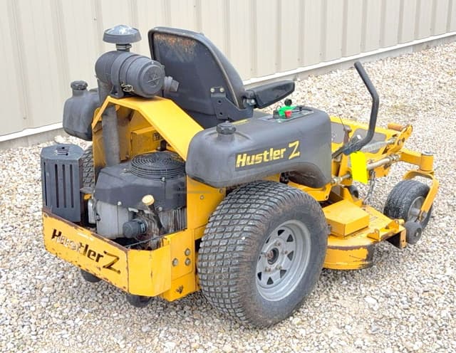 Image of Hustler Mini Z equipment image 4
