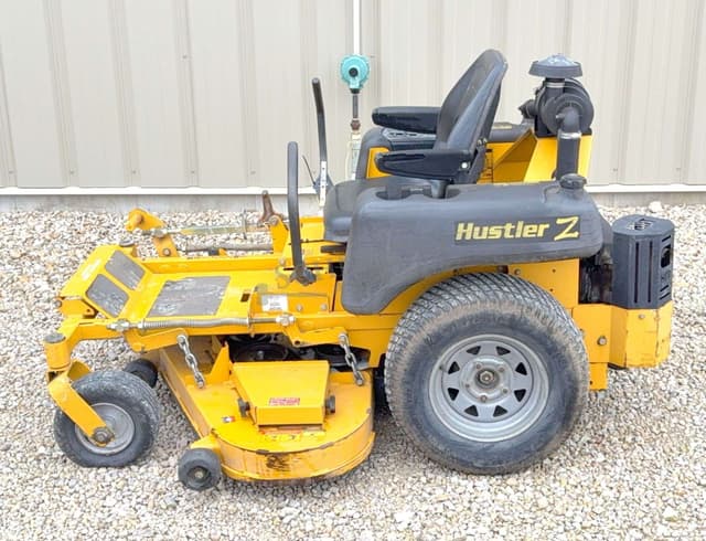 Image of Hustler Mini Z equipment image 3