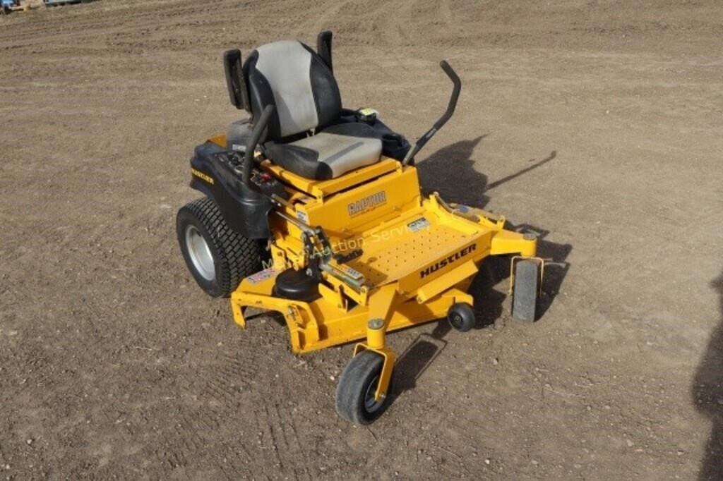 Hustler Raptor Equipment Image0