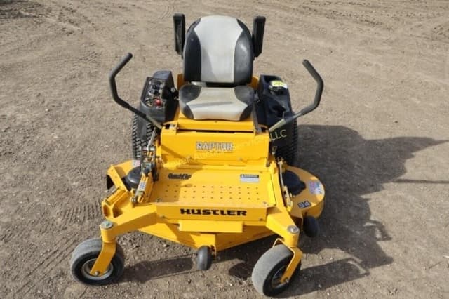 Image of Hustler Raptor equipment image 1
