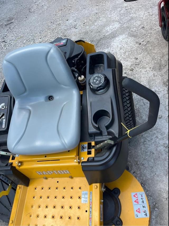 Image of Hustler Raptor equipment image 3