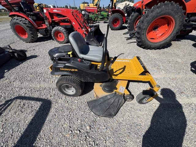 Image of Hustler Raptor equipment image 4