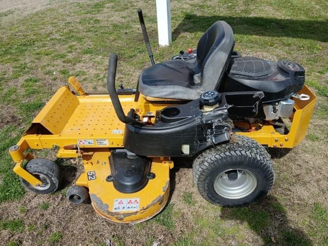 Image of Hustler Raptor equipment image 4