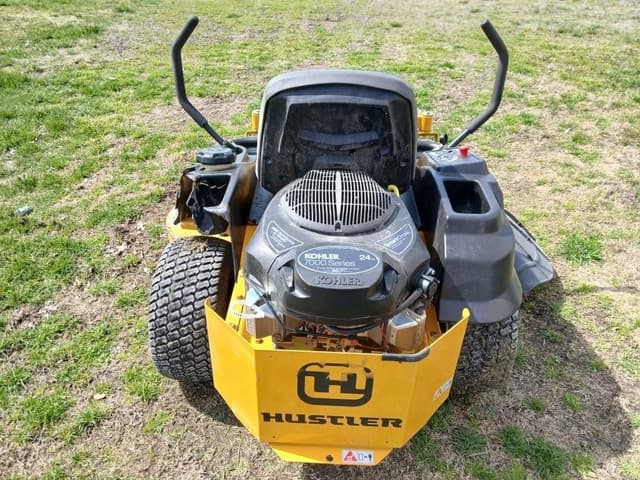 Image of Hustler Raptor equipment image 3