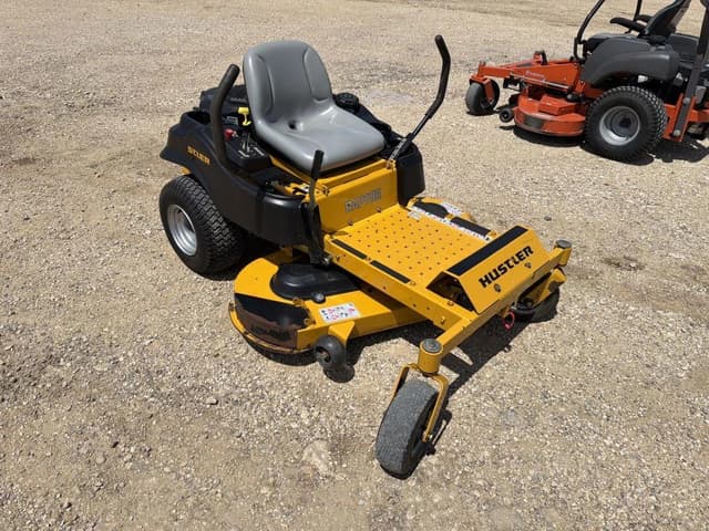 Image of Hustler Raptor equipment image 3