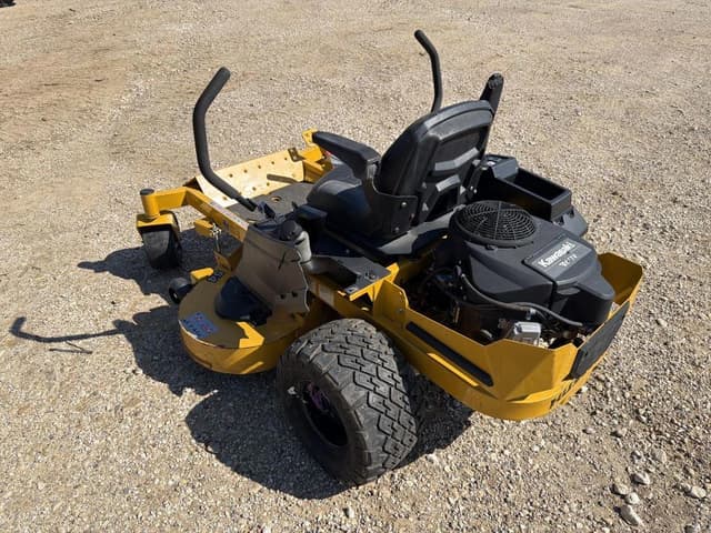 Image of Hustler Raptor equipment image 1