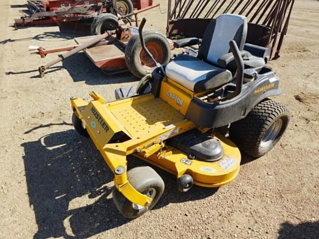 Image of Hustler Raptor SD equipment image 1