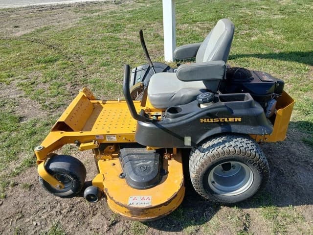 Image of Hustler Raptor SD equipment image 4