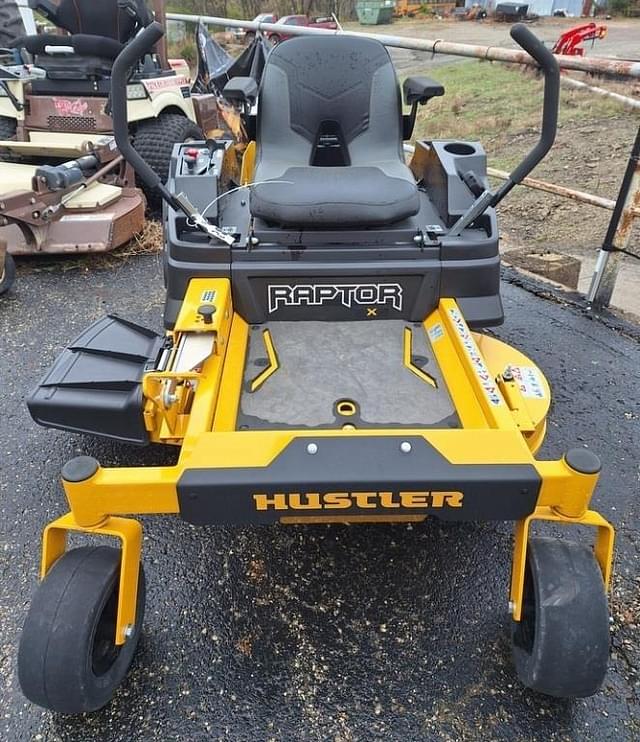 Image of Hustler Raptor X equipment image 1