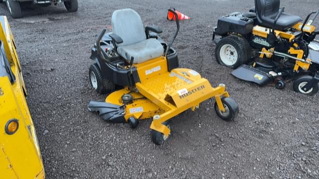 Image of Hustler Raptor equipment image 2