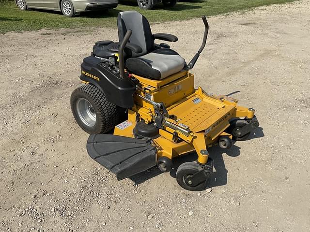 Image of Hustler Raptor equipment image 1