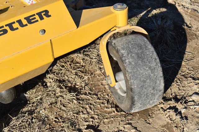 Image of Hustler Raptor SD equipment image 3