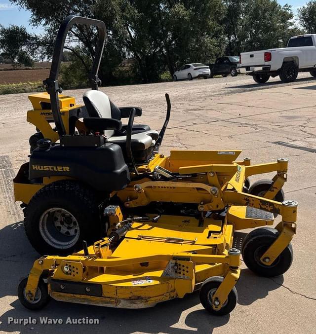 Image of Hustler Super 104 equipment image 3