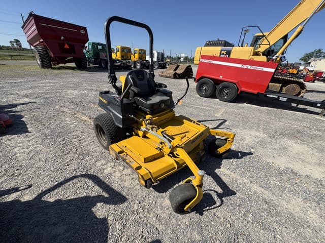 Image of Hustler Super Z equipment image 2