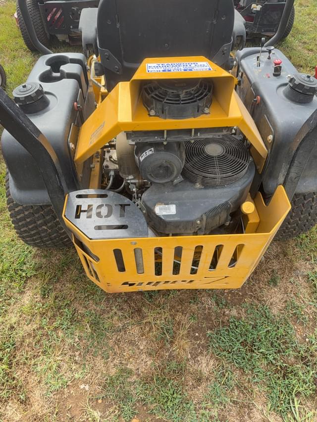 Image of Hustler Super Z equipment image 4
