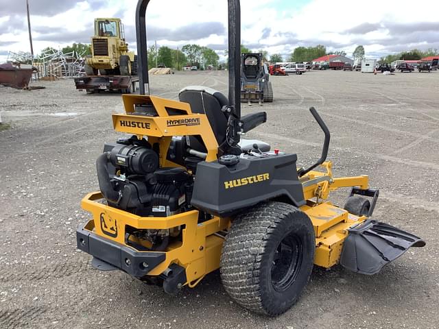 Image of Hustler Super Z equipment image 2
