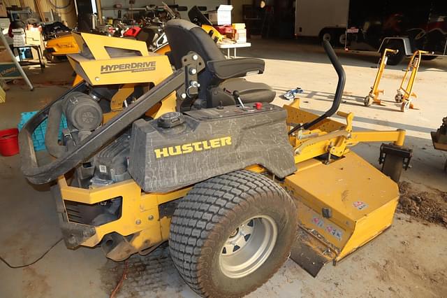 Image of Hustler Super Z equipment image 1