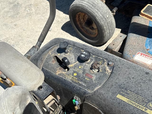 Image of Hustler Super Z equipment image 4