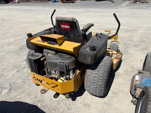 Image of Hustler Super Z equipment image 2