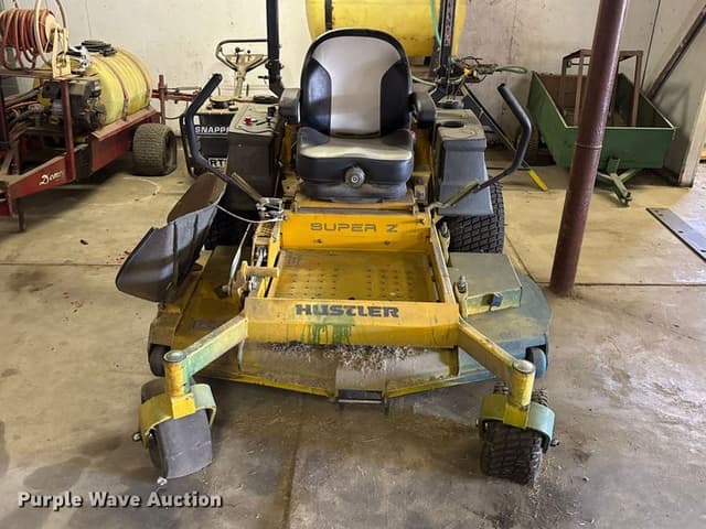 Image of Hustler Super Z equipment image 1