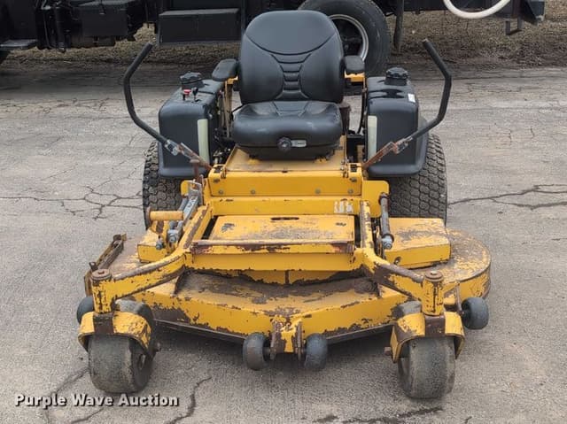 Image of Hustler Super Z equipment image 1