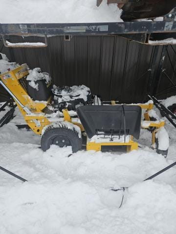 Hustler Trimstar Equipment Image0