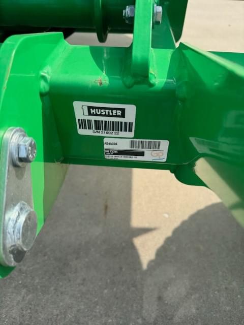 Image of Hustler Unrolla TX205 equipment image 4