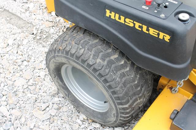 Image of Hustler X-ONE equipment image 4
